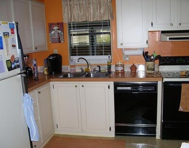 408 Tivoli Park Dr, Davenport, FL 33897 - photo 2