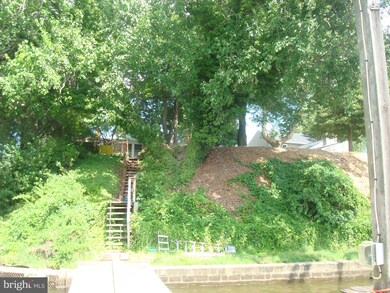 114 Greenland Beach Rd, Greenland Beach, MD 21226 - photo 4