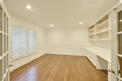 HUGE study with built-ins and large window allows