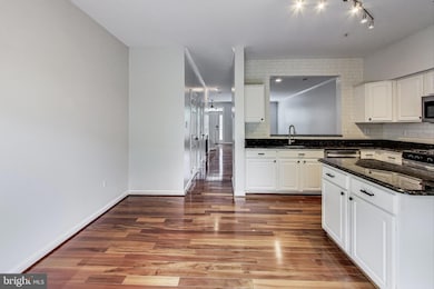 8614 Aspen Grove Ct, Odenton, MD 21113 - photo 6