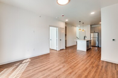 627 N Lancaster Ave unit 307, Dallas, TX 75203 - photo 4