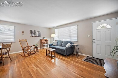 Large windows for lots of natural light.