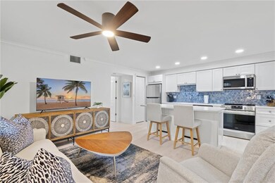 960 7th St S unit 101, Naples, FL 34102 - photo 4