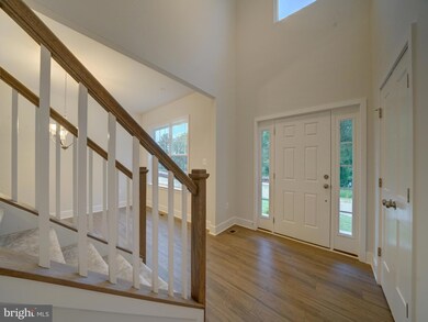 6412 Meadows Ln, Columbia, MD 21045 - photo 2