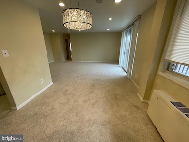 4343 Cherry Hill Rd unit 305, Arlington, VA 22207 - photo 7