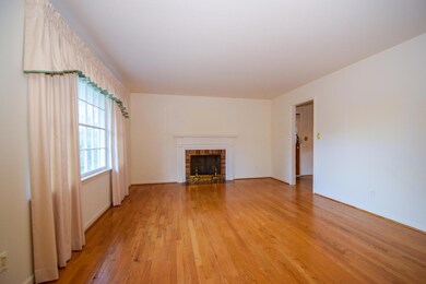 4406 Rosecrest Rd Cave Spring-large-003-