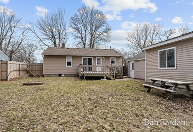 2080PhiloAve-5LoRes
