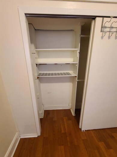 207a Mallory Ave unit 2r, Jersey City, NJ 07304 - photo 6