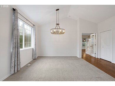 10868 SW Prestwick Ct, Wilsonville, OR 97070 - photo 5