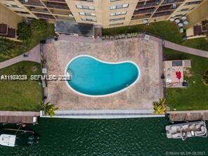 301 Golden Isles Dr unit 111, Hallandale Beach, FL 33009 - photo 3