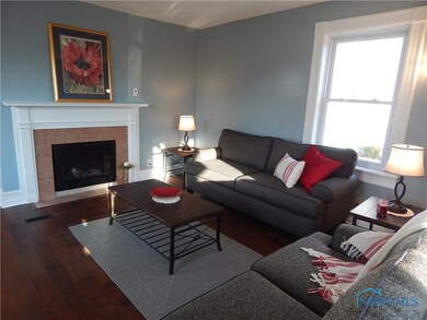 Living room with fireplace