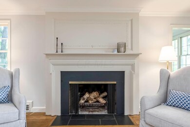 w 2626 Camden-63