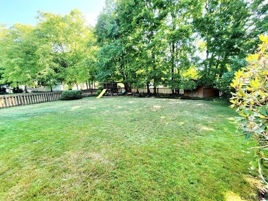 1474 Paulton St, Johnstown, PA 15905 - photo 7