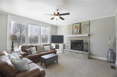 20721 S Skyview Ln, Spring Hill, KS 66083 - photo 6