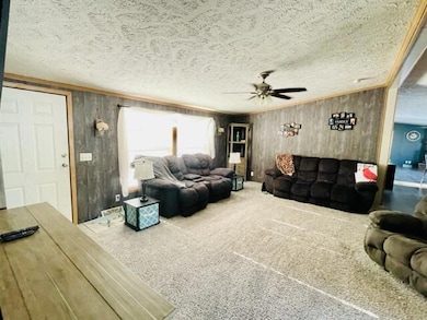 453 Newark Ave, Thornville, OH 43076 - photo 5