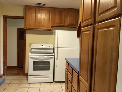 5141 Dugdale Rd, Jacksonville, FL 32210 - photo 7