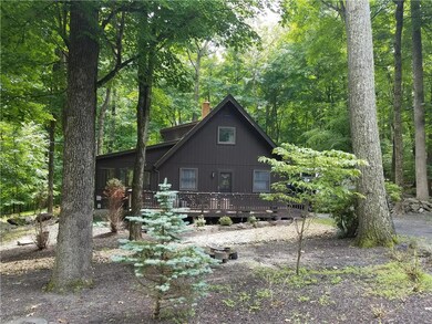 290 Overlook Dr, East Stroudsburg, PA 18301 - photo 3