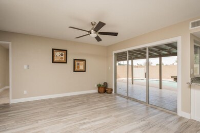 4726WCochiseDrGlendale-7