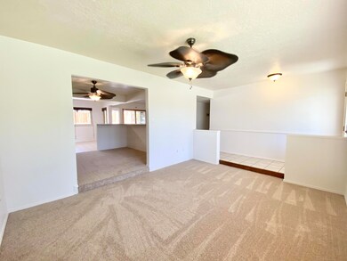 6625 Hensch Ave NE, Albuquerque, NM 87109 - photo 5