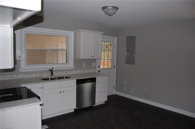 2105 Danny Bell Rd, Asheboro, NC 27205 - photo 5