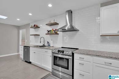 1824 Mohawk Dr, Alabaster, AL 35007 - photo 5