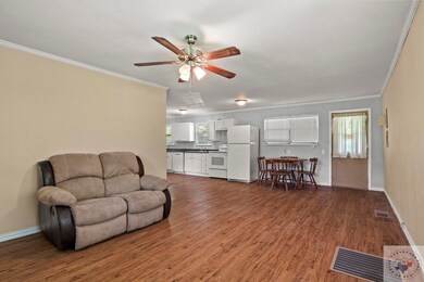 10488 W 7th St, Texarkana, TX 75501 - photo 5