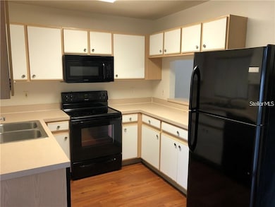 2113 Fluorshire Dr, Brandon, FL 33511 - photo 7