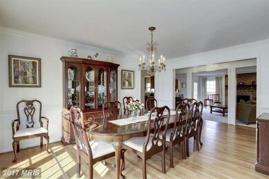 12726 Heatherford Place, Fairfax, VA 22030 - photo 3