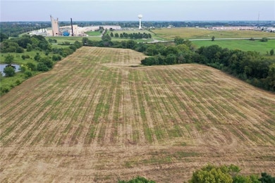 20530 Webster St, Spring Hill, KS 66083 - photo 3