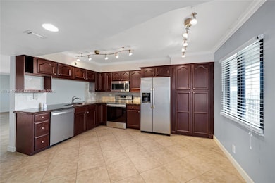 2206 S Cypress Bend Dr unit 801, Pompano Beach, FL 33069 - photo 6