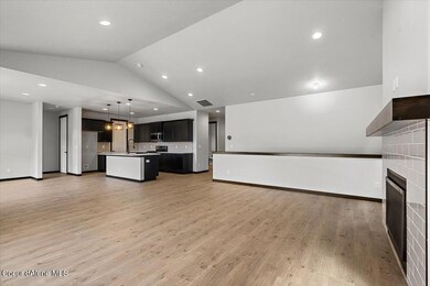 Open Layout