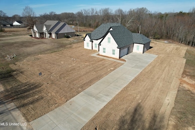 663 Moore Loop, Byhalia, MS 38611 - photo 2