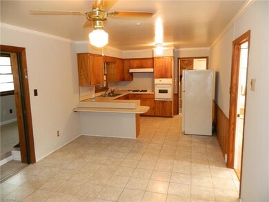 858 Nc Highway 62 W, Greensboro, NC 27406 - photo 6