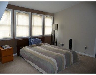 142 Quincy Shore Dr unit 141, Quincy, MA 02171 - photo 4