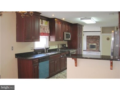 1 Blue Ridge Dr, Ewing, NJ 08638 - photo 3