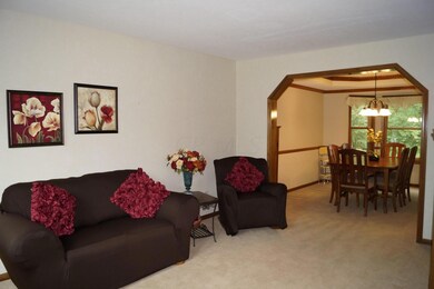 863 Wedgewood Dr, Marysville, OH 43040 - photo 4