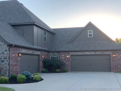 Oversized 4 car garage