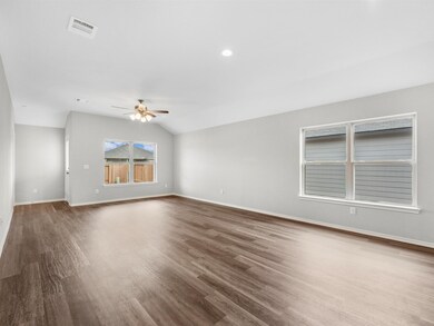 138 Bellewood Manor Dr, Magnolia, TX 77354 - photo 4