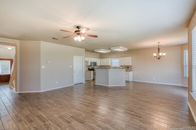 10415 Risen Bay, San Antonio, TX 78254 - photo 4