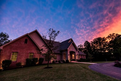 Magnificent Views in a Private Setting