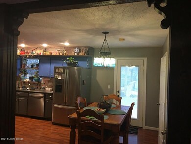 135 Emma Ct, Mount Washington, KY 40047 - photo 4