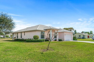 6550 Massachusetts Dr, Lake Worth, FL 33462 - photo 3