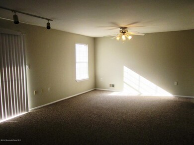 107 Blake Ct, Old Bridge, NJ 08857 - photo 6