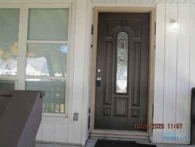 2254 108th St, Toledo, OH 43611 - photo 2