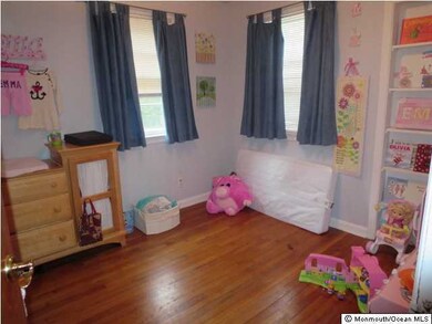 24 Elizabeth Pkwy, Eatontown, NJ 07724 - photo 4