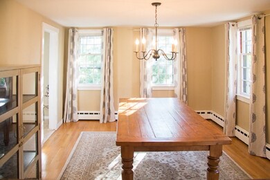 21 Dinsmore St, Nashua, NH 03064 - photo 4