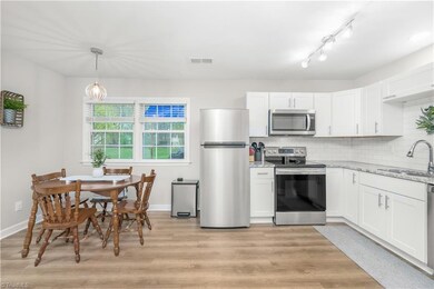 111 Redwood Bend, King, NC 27021 - photo 5