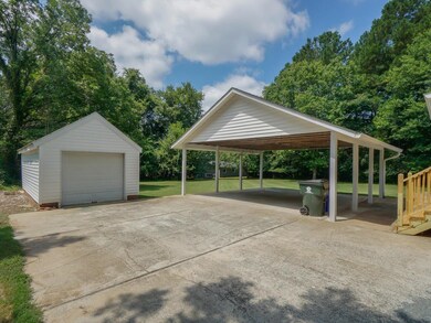 591 W Salisbury St, Pittsboro, NC 27312 - photo 4