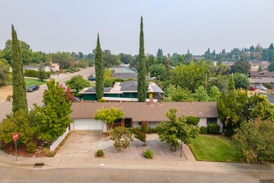 4190 Travona St, Redding, CA 96001 - photo 2