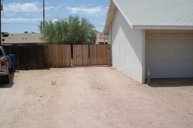 RV gate